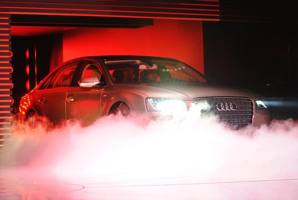Großer Auftritt: Audis Topmodells A8 in L-Version 