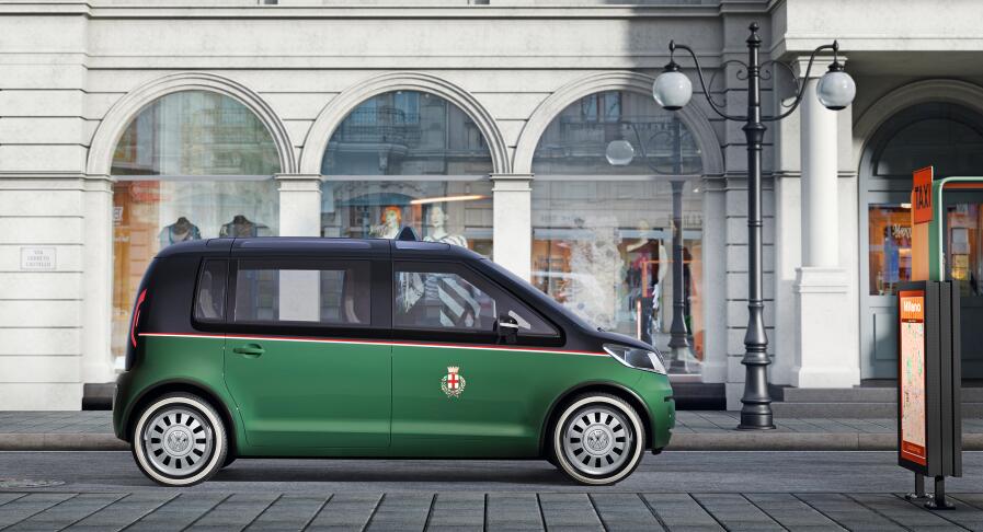 Hannover Messe 2010: Weltpremiere des Milano Taxi bei Volkswagen