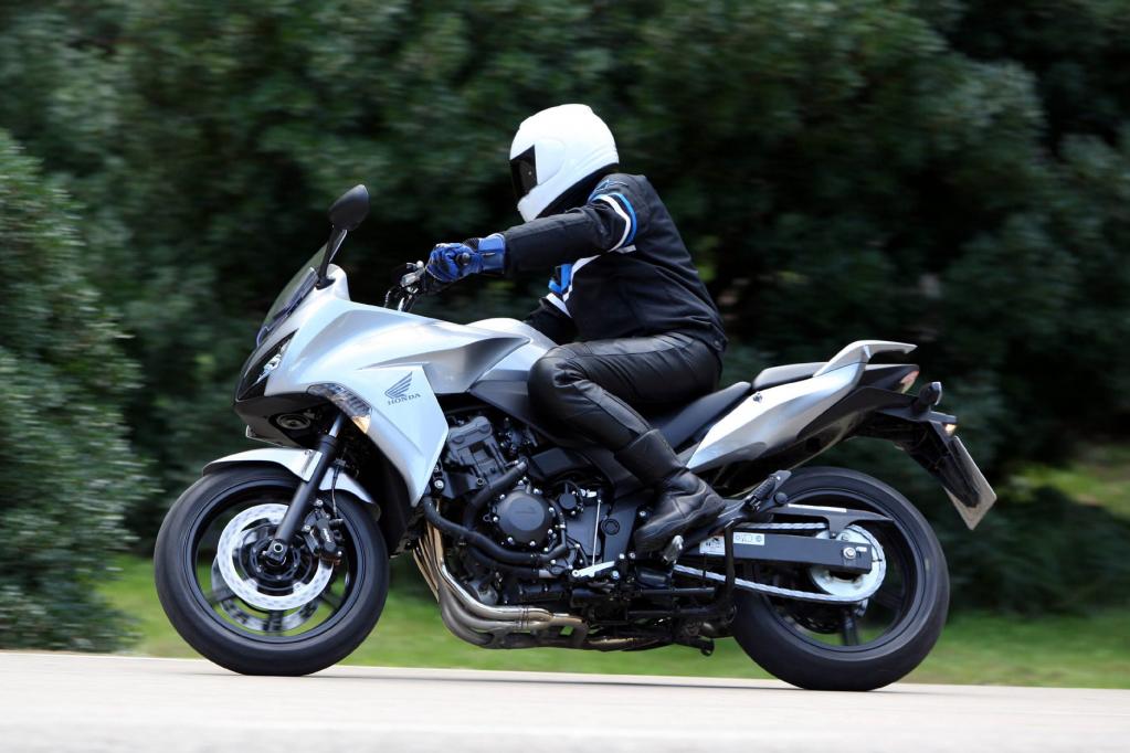 Honda-Motorrad-Neuheiten 2010: Flaggschiffe und vernünftige Alternativen 
