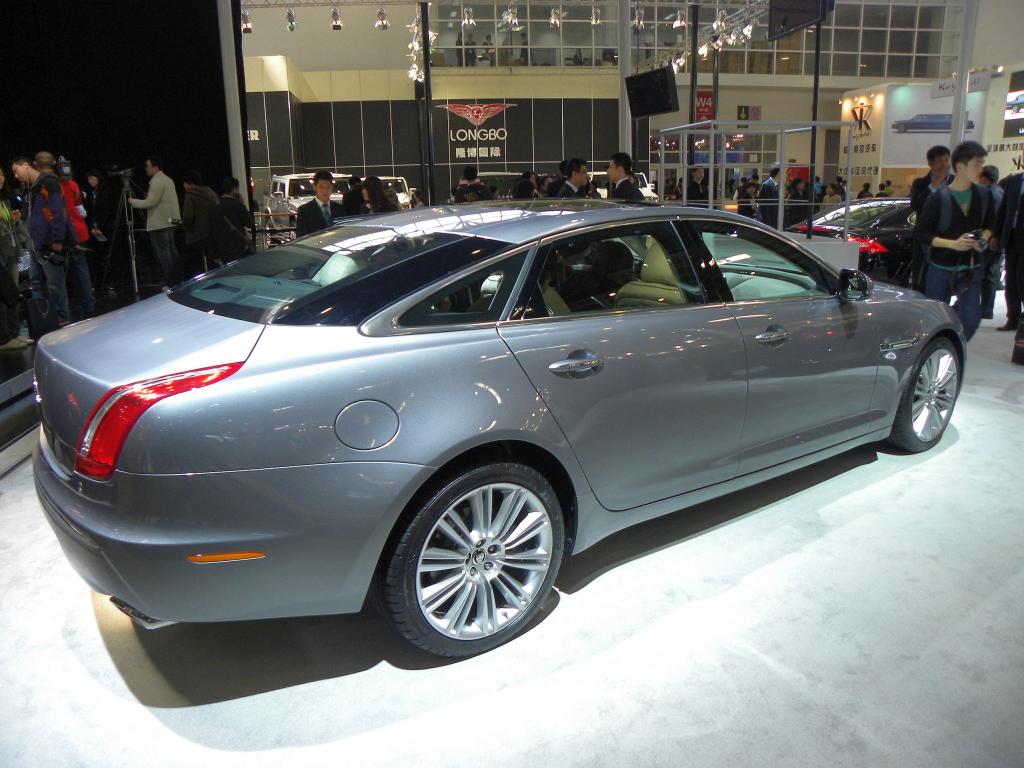 Jaguar XJ mit langem Radstand.