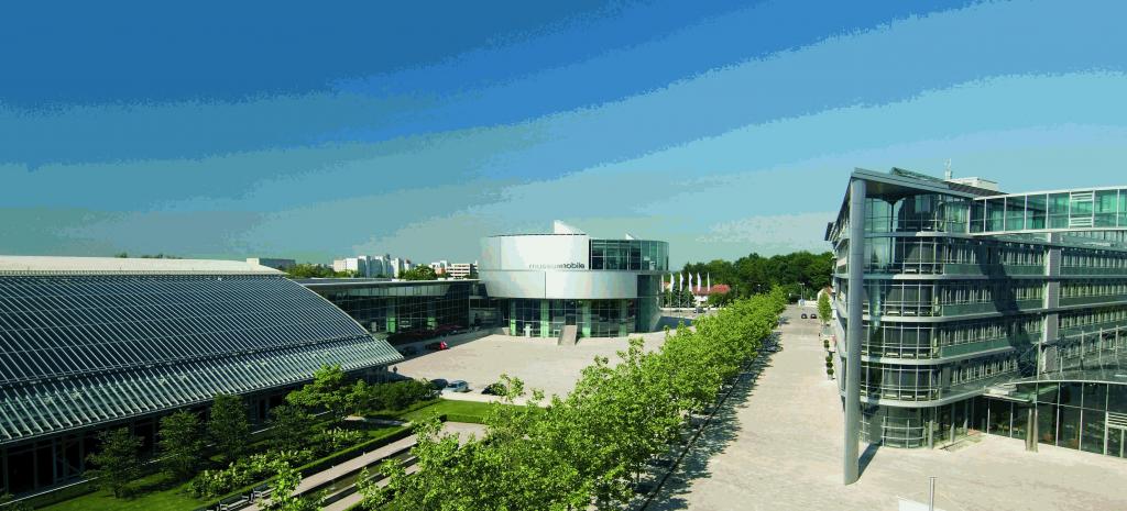 Jahres-HV der Kfz-Innung Oberbayern im Ingolstädter Audi Forum