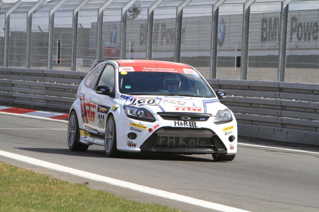 Jari-Matti Latvala fuhr am Wochenende erstmals auf der Rundstrecke statt auf der Rallyepiste.