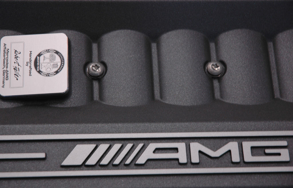 Mercedes-AMG: Ein Mann, ein Motor – das gibt es schriftlich.