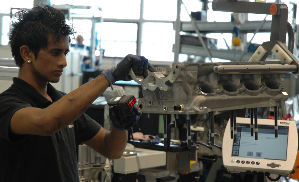 Mercedes-AMG: In der Motorenproduktion in Affalterbach.