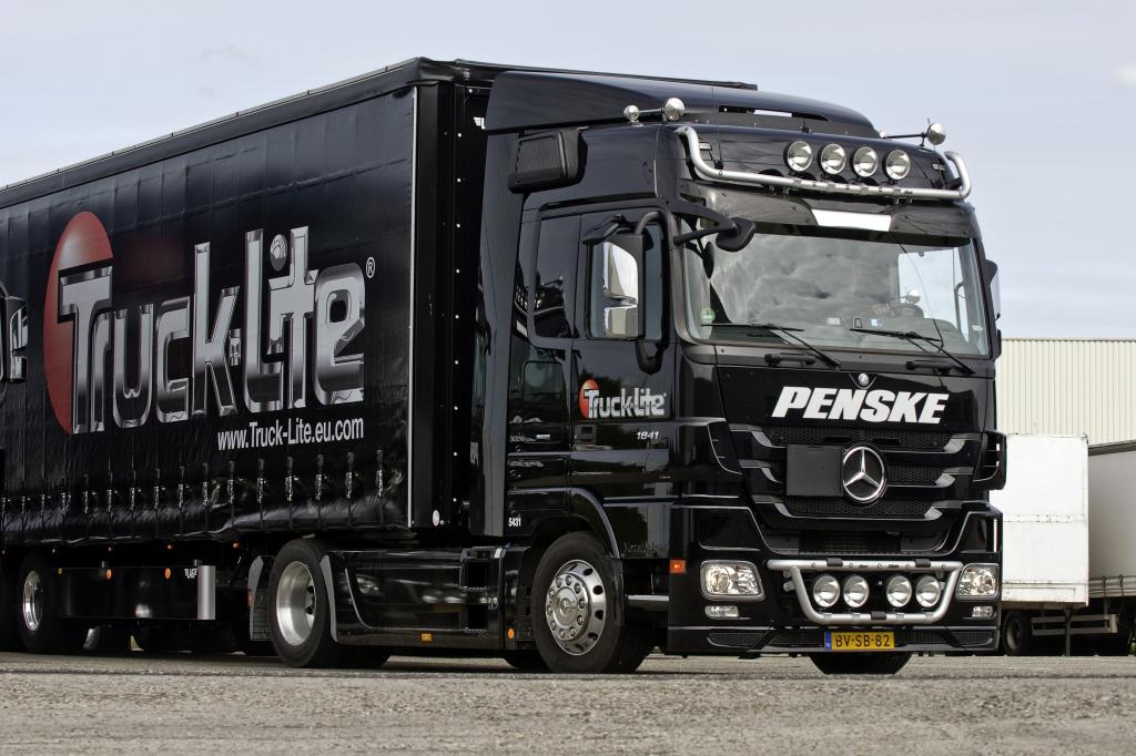 Mercedes-Benz Actros. 