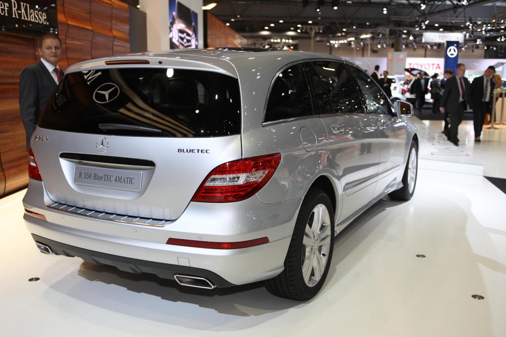 Mercedes-Benz R350 Bluetec 4Matic.