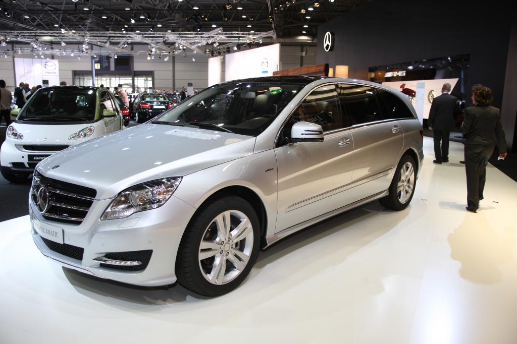 Mercedes-Benz R350 Bluetec 4Matic.