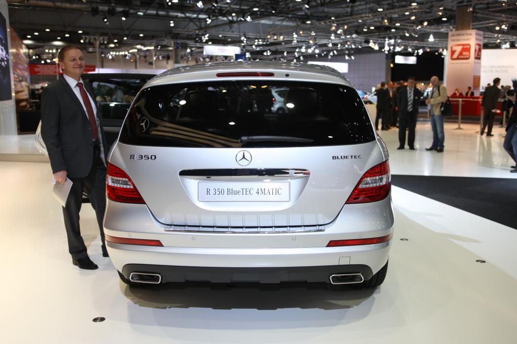 Mercedes-Benz R350 Bluetec 4Matic.