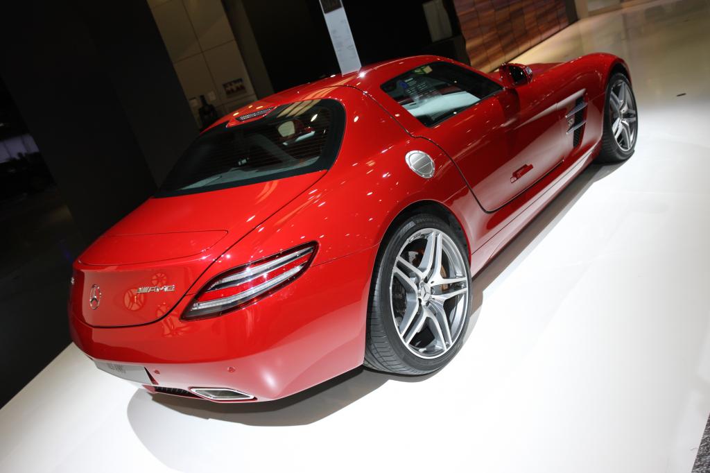 Mercedes-Benz SLS AMG.