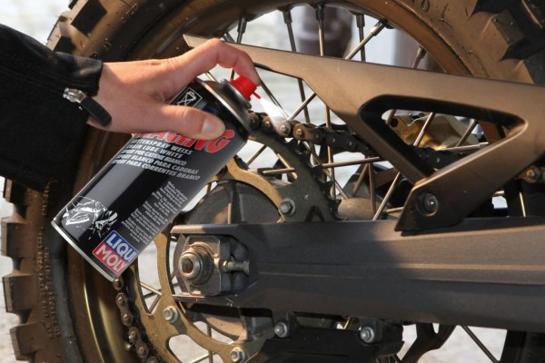 Motorräder brauchen eigene Schmierstoffe 