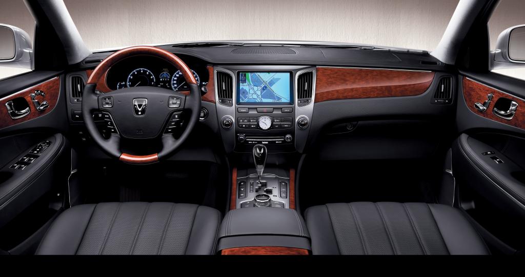 New York 2010: Hyundai zeigt sein Topmodell Equus