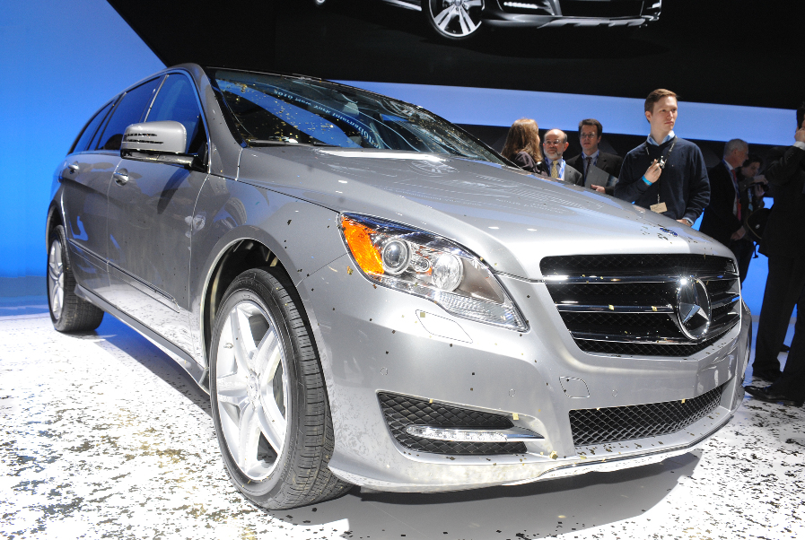 New York Auto Show 2010: Mercedes-Benz hat die R-Klasse aufgefrischt
