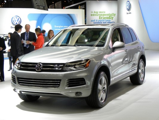 New York Auto Show: Porsche und Volkswagen endlich mit Hybrid