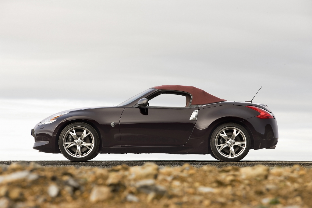 Nissan 370 Z Roadster: Leistung und Frischluft satt 