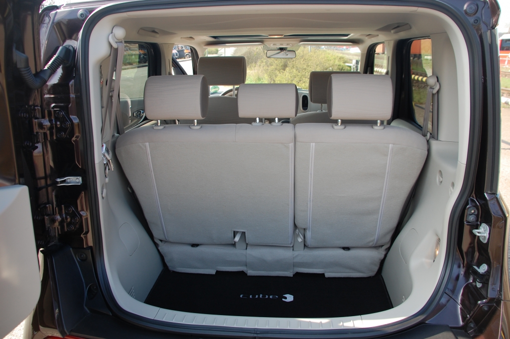 Nissan Cube - Die Quadratur eines Japaners