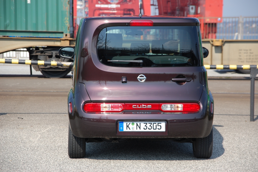 Nissan Cube - Die Quadratur eines Japaners