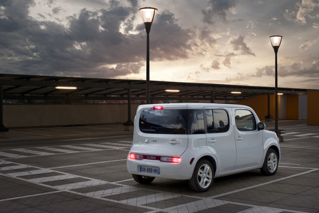Nissan Cube: Kleines Familienauto mit Ecken und Kanten 
