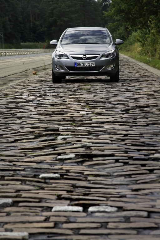 Opel Astra Ecoflex verbraucht im Schnitt 4,1 Liter