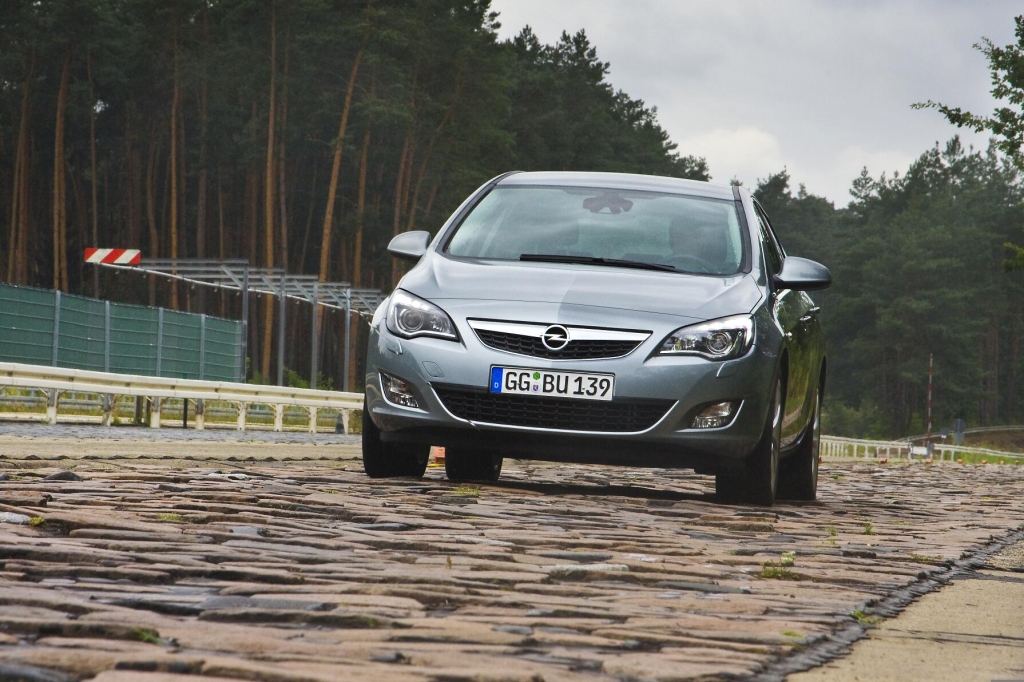 Opel Astra Ecoflex verbraucht im Schnitt 4,1 Liter