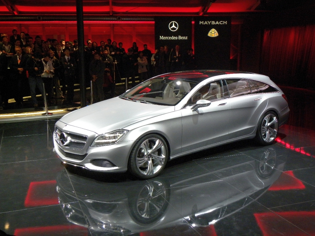 Peking 2010: Mercedes-Benz präsentiert coupéhafte Kombi-Studie
