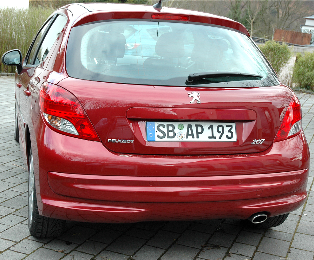 Peugeot 207: Heckansicht. 