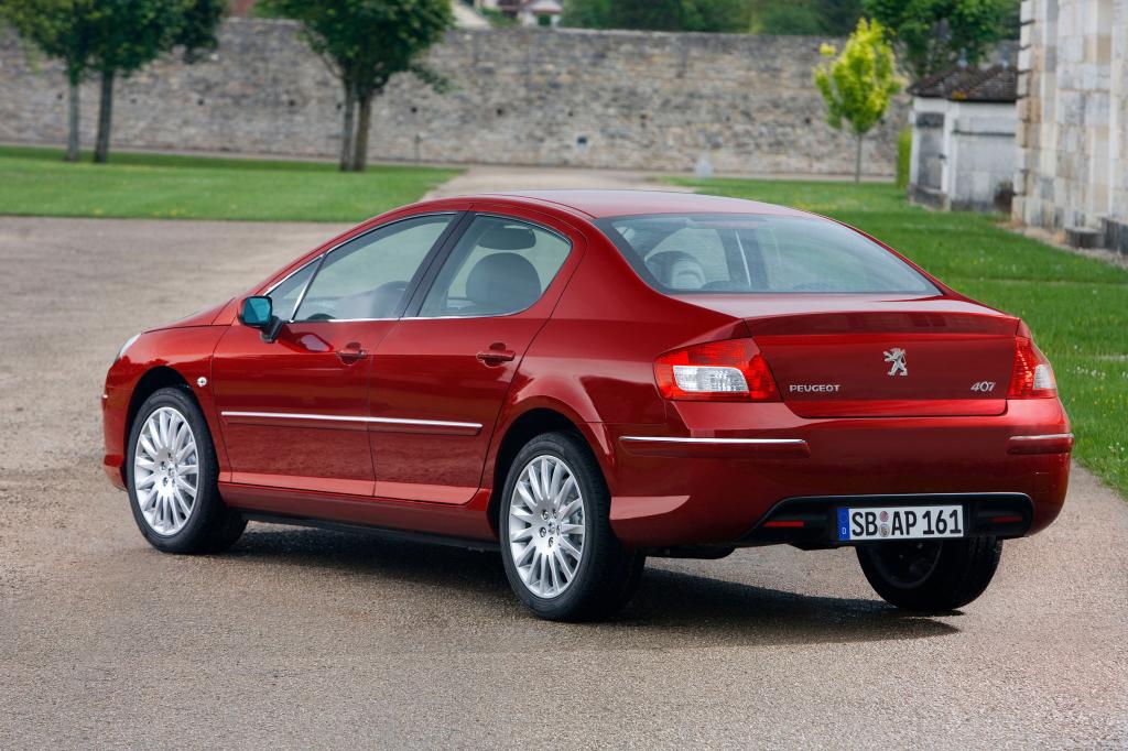 Peugeot 407.