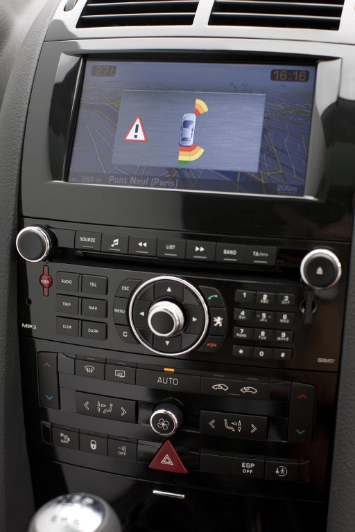 Peugeot strafft das 407-Angebot