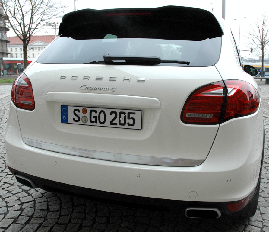 Porsche Cayenne: Heckansicht.