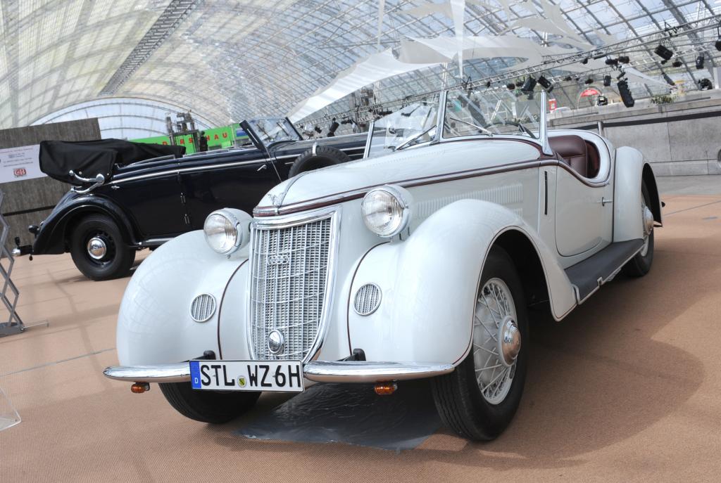 Schmuckstücke wie dieser Vertreter der exklusiven Gilde auf der AMI in Leipzig können sich jetzt jeden Sonntag auf der Audi Piazza in Ingolstadt zeigen. 