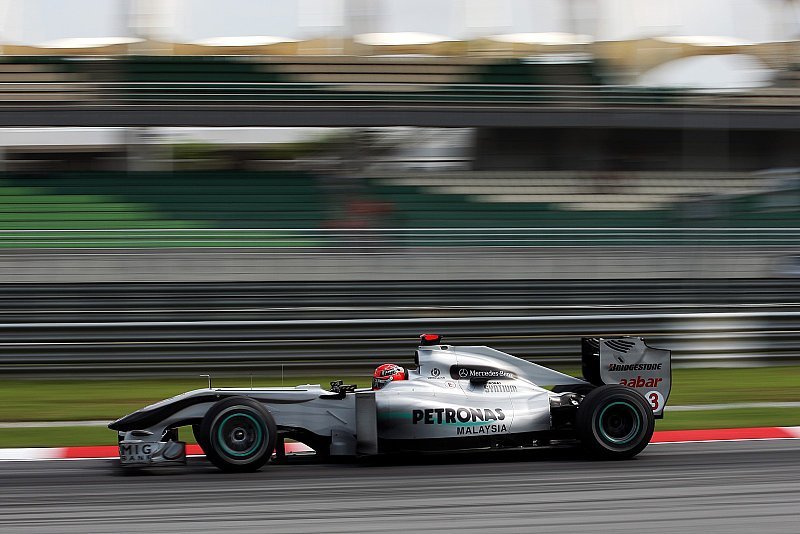Schumacher bleibt realistisch: Gute Pace