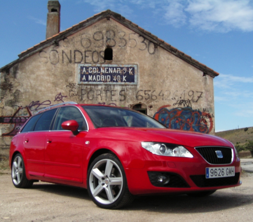 Seat-Kombi Exeo ST.