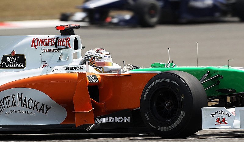 Sutil kostete der Grip besseren Startplatz: Liuzzi wurde vom Verkehr aufgehalten