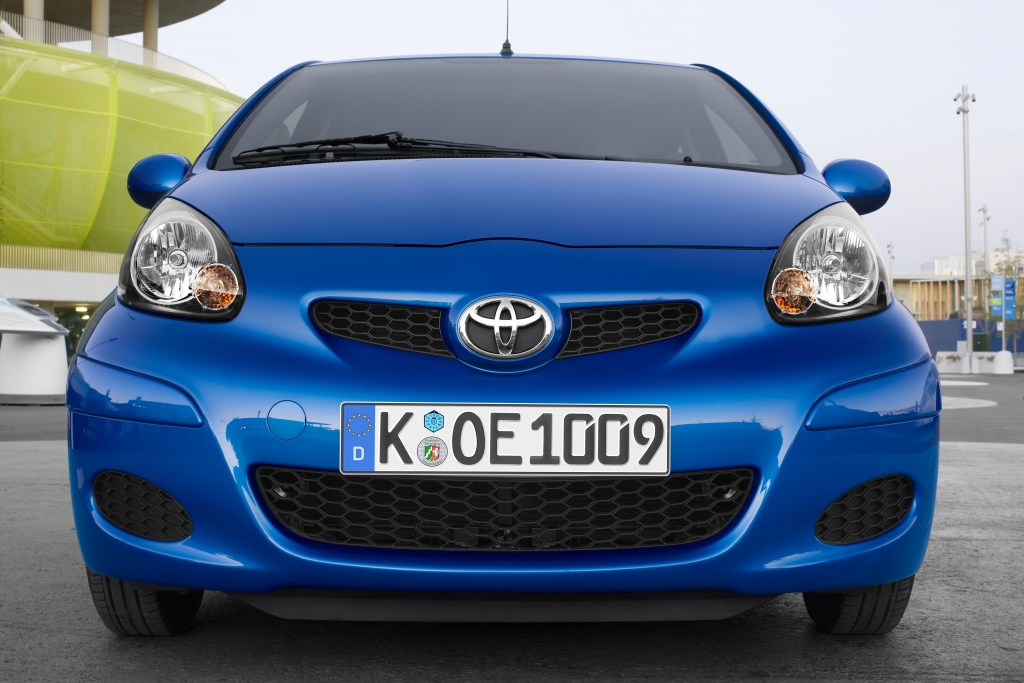 Toyota Aygo Cool Red: Auf Blau folgt Rot