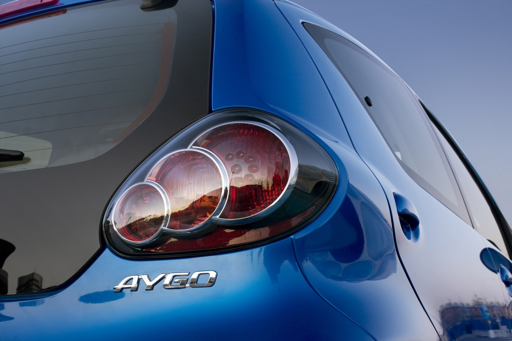 Toyota Aygo Cool Red: Auf Blau folgt Rot