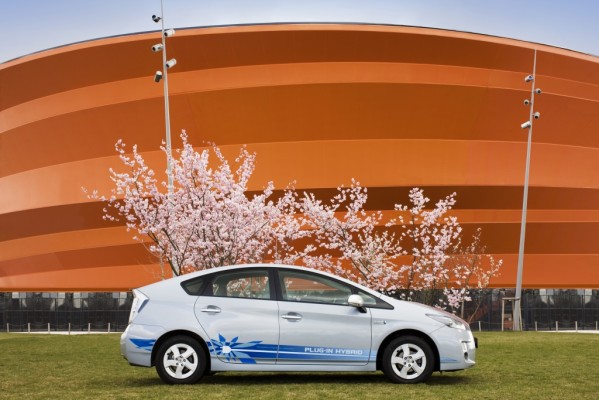Toyota Prius Plug-in Hybrid: Leise in die Zukunft 