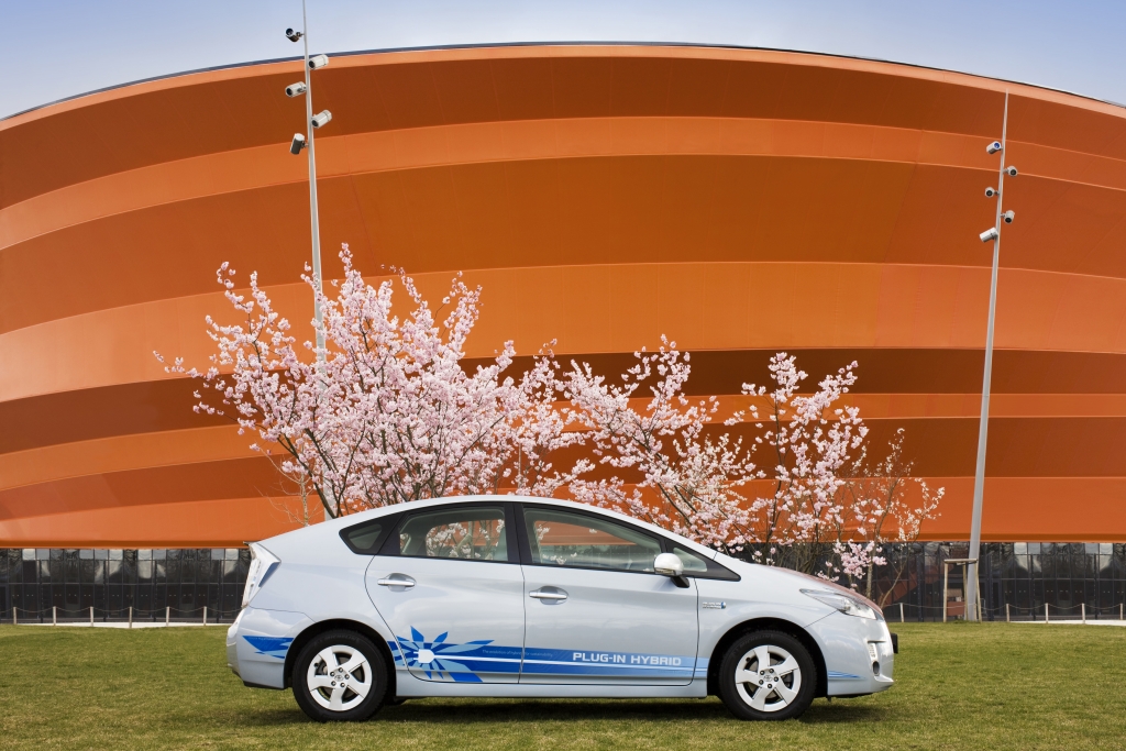 Toyota Prius Plug-in Hybrid: Leise in die Zukunft 