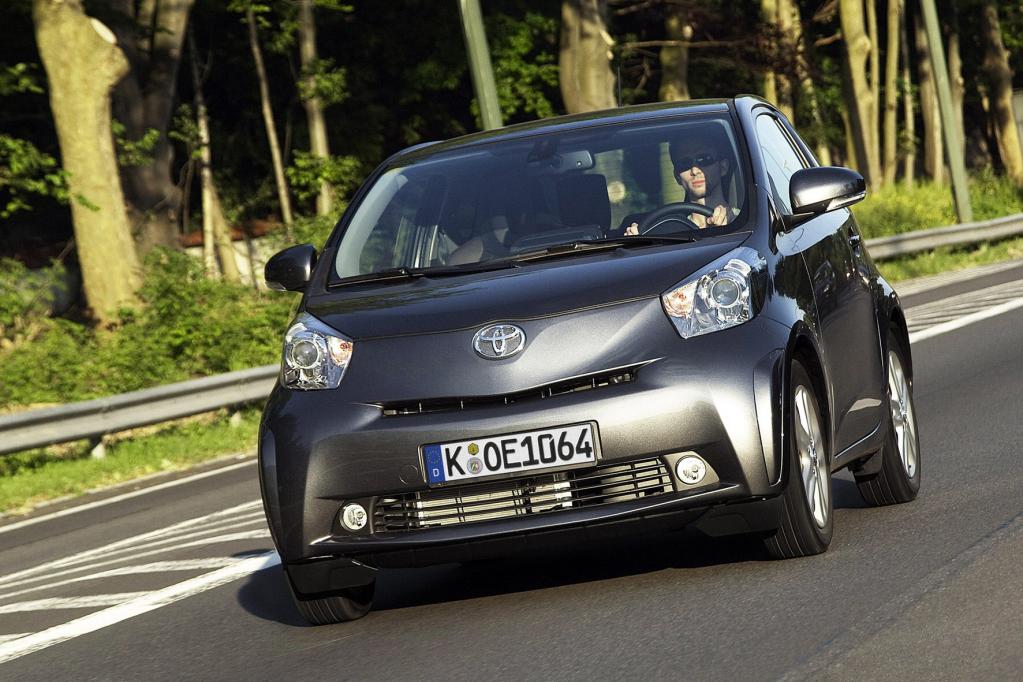 Toyota iQ