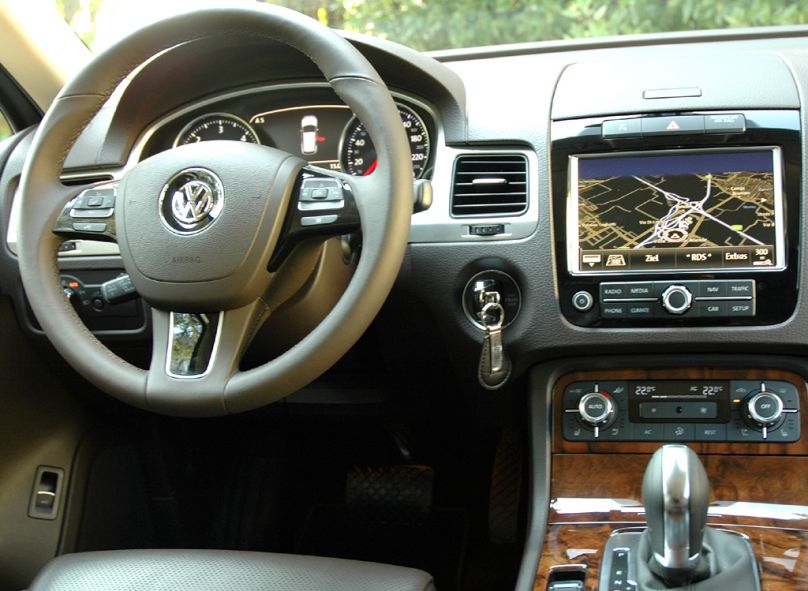 VW Touareg Hybrid