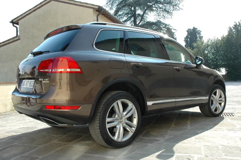 VW Touareg Hybrid