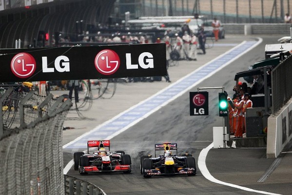Vettel kritisiert Hamilton-Aktion : Dachte er w&uuml;rde mir die Reifen aufschlitzen