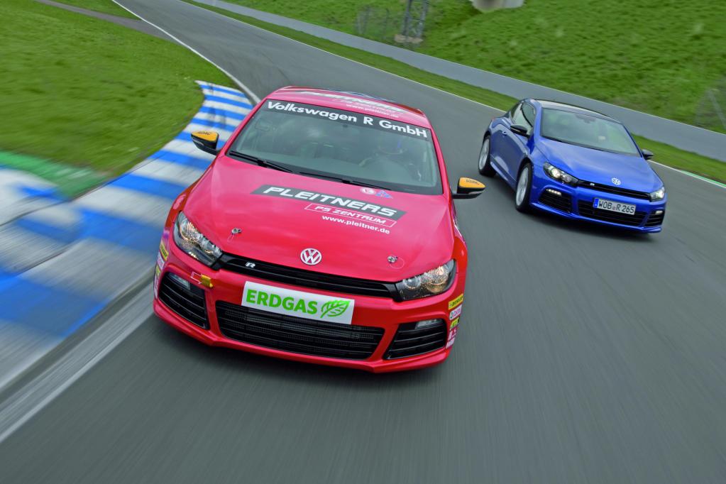 Volkswagen Cup Scirocco auf der Rennstrecke.