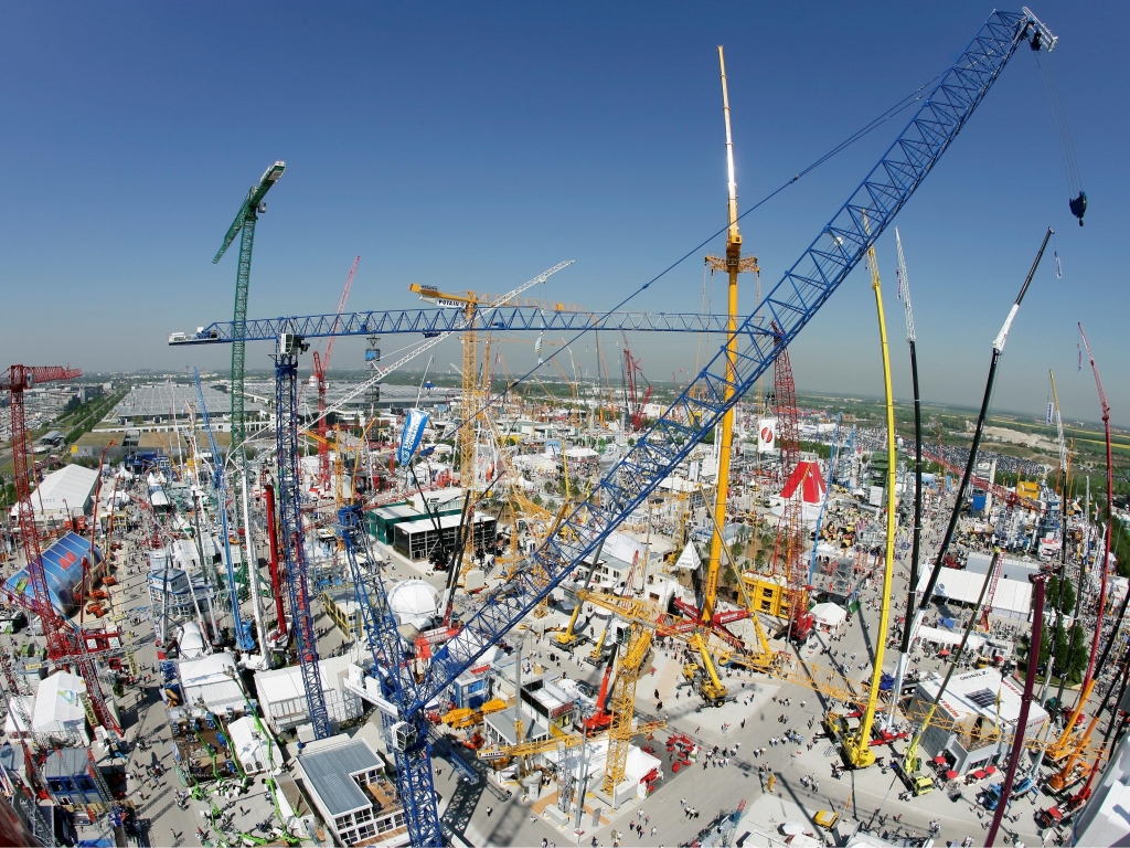 bauma 2010: Fachmesse der Baubranche öffnet in München