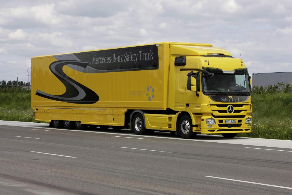 ''Die besten Nutzfahrzeuge 2010'': Mercedes großer Gewinner