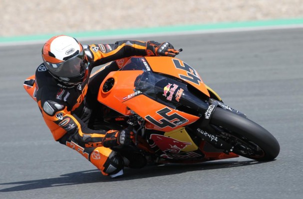  KTM feiert ersten Superbike-Sieg in der IDM
