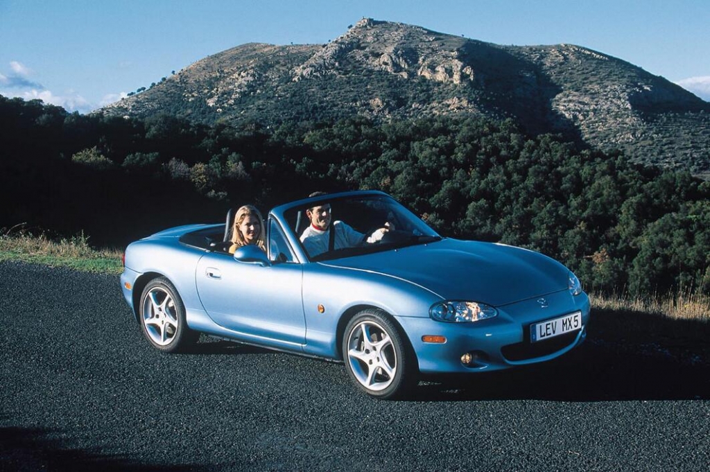  Mazda feiert mit Sondermodellen 