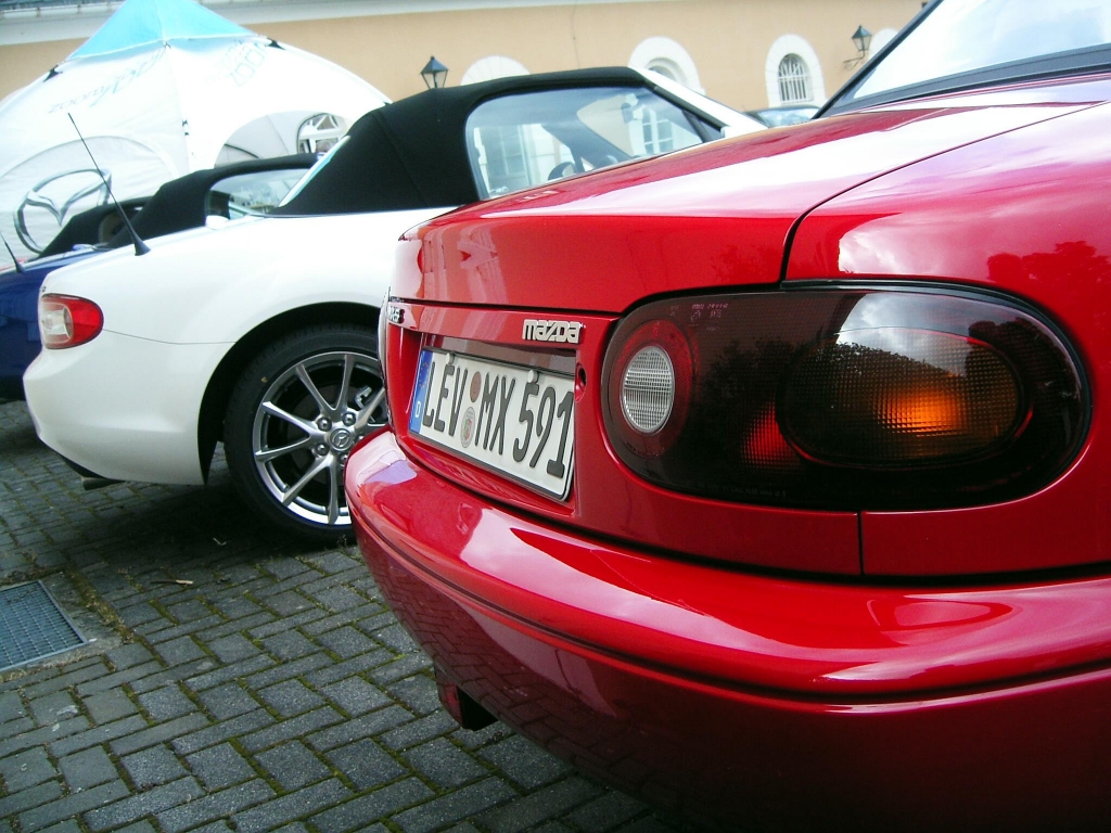 20 Jahre Mazda MX-5: Wiedergeburt einer Legende 