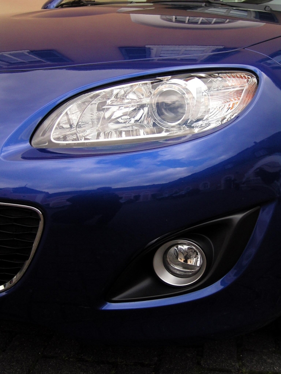 20 Jahre Mazda MX-5: Wiedergeburt einer Legende 