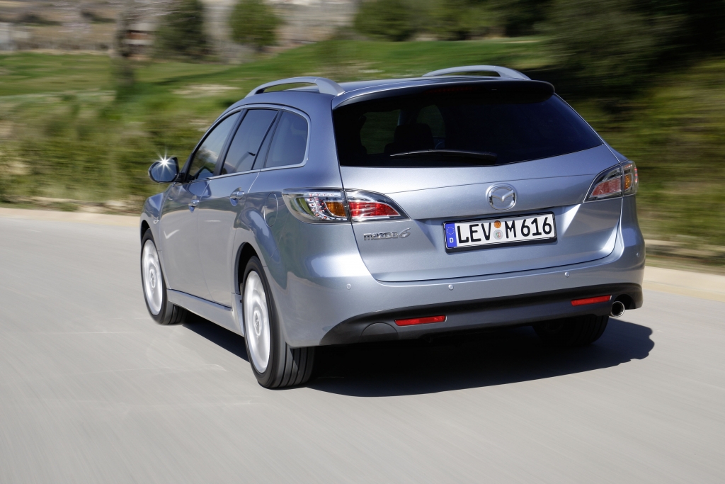 Active-Sonderserien für Mazda 3 und Mazda 6