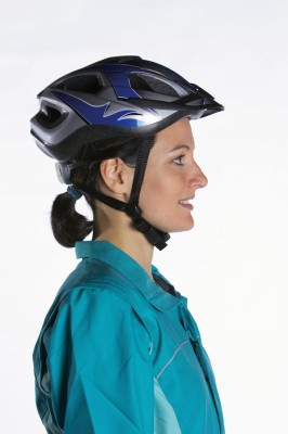 Aktion ''Fahrradhelm macht Schule'' gestartet 