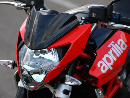 Aprilia Shiver: Sanfte Überarbeitung der aggressiven Mittelklasse 